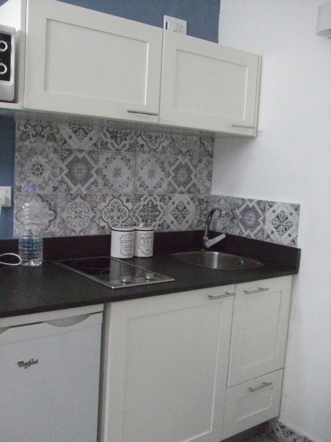 Apartament Door Eight Floriana Zewnętrze zdjęcie